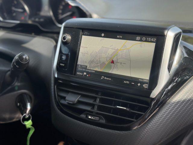 PEUGEOT 2008 PureTech Turbo 110 EAT6 S&S Allure Crossway