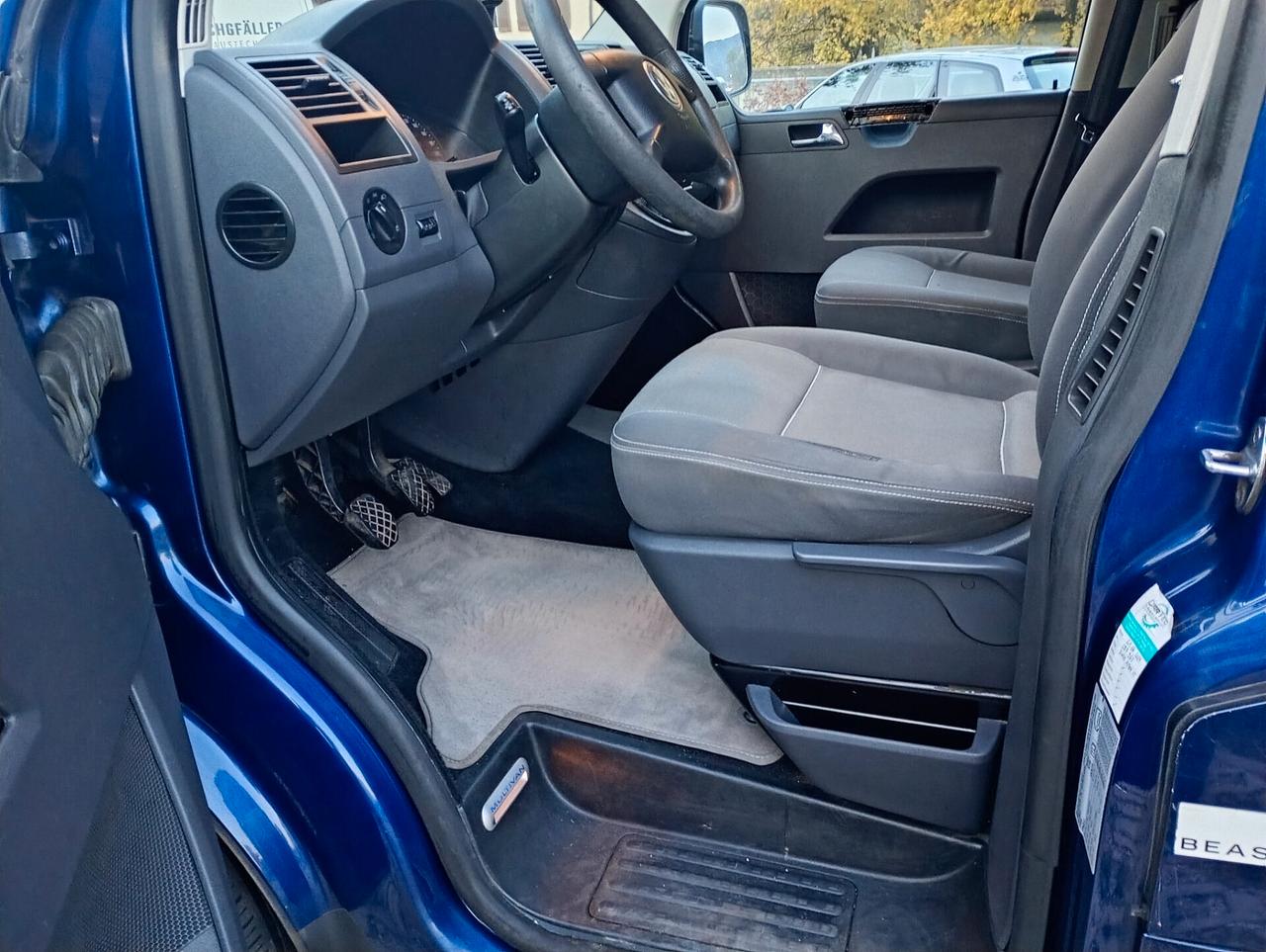 Volkswagen Multivan 2.5 TDI/130CV Comfortline