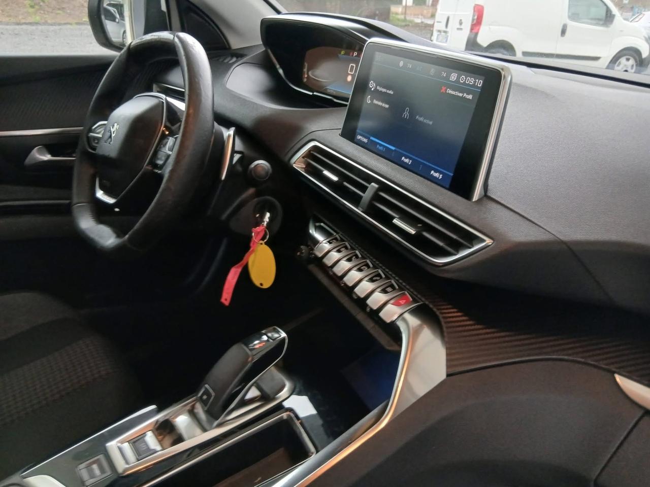 Peugeot 3008 BlueHDi 130 S&S Business