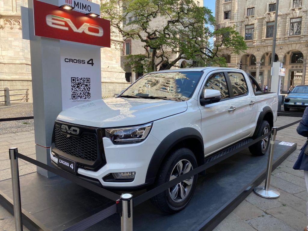 EVO Cross4 2.0 Turbodiesel 136CV 4x4 Pick-up