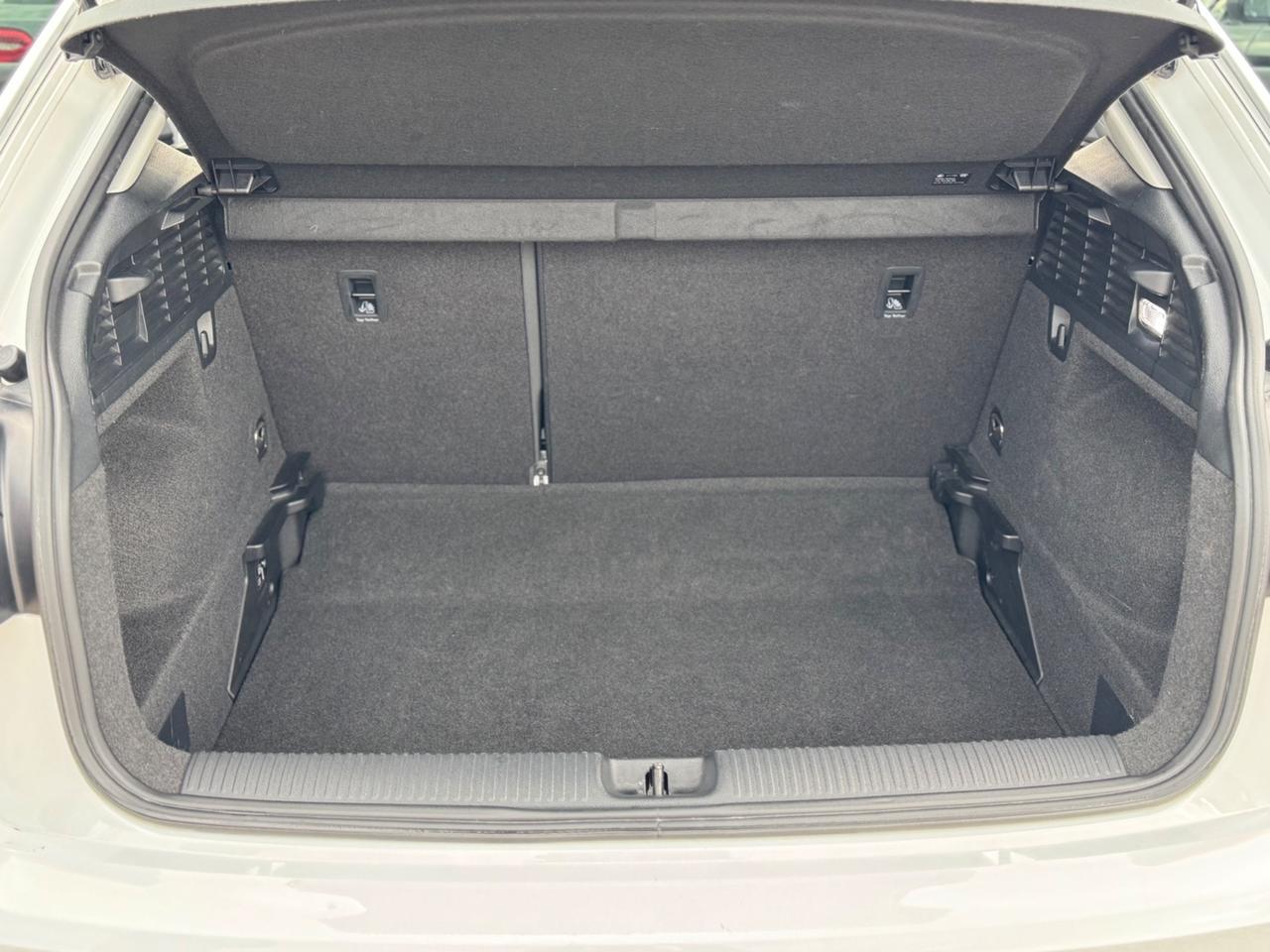 Audi Q2 TDI S tronic Navi, Anno 2020 !