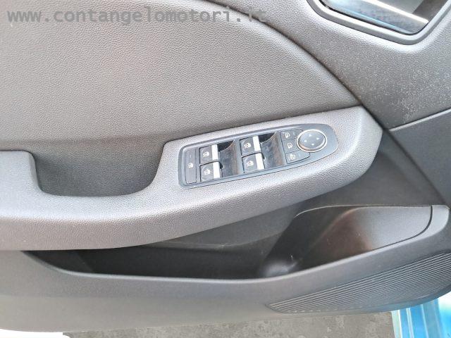 RENAULT Clio TCe 100 CV 5 porte Intens