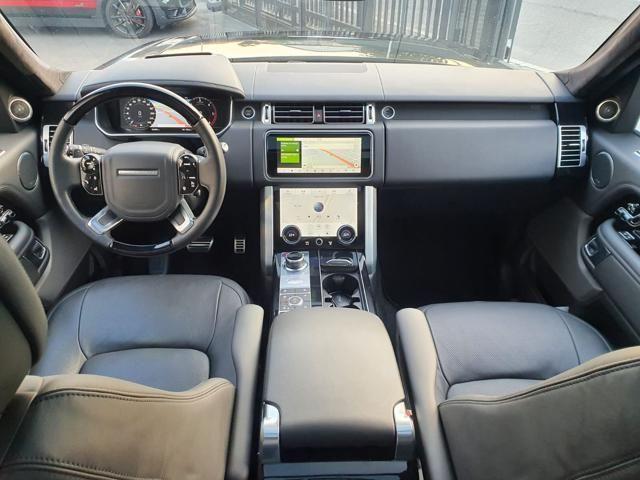 LAND ROVER Range Rover 3.0D I6 300 CV HSE Westminster Black