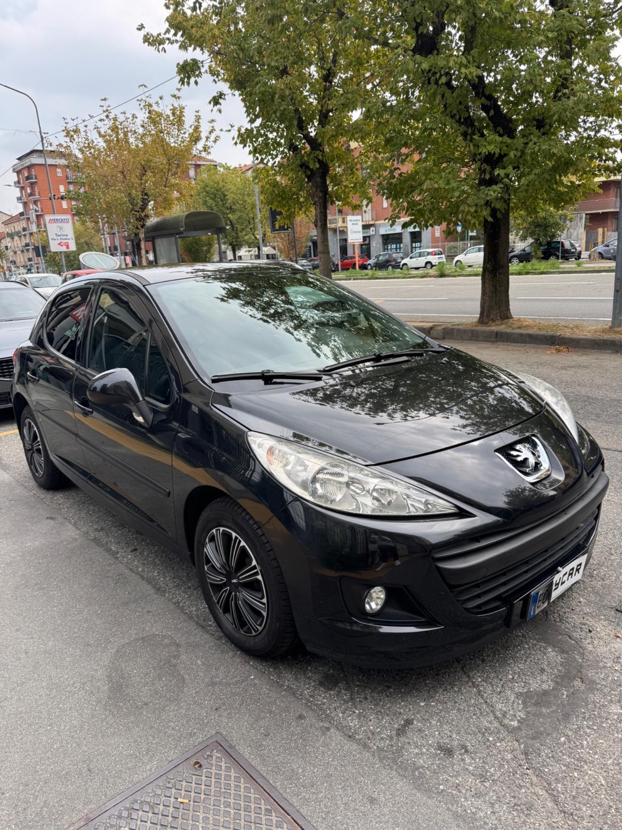 Peugeot 207 1.4 75CV 5porte X Line