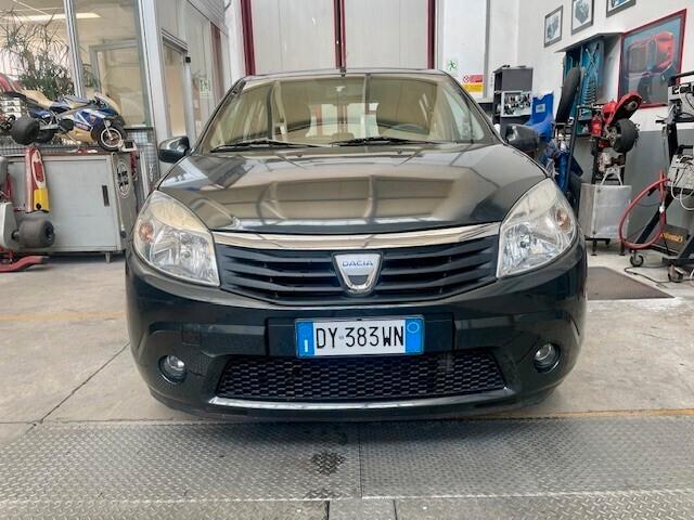 Dacia Sandero 1.6 8V GPL 85CV Ambiance