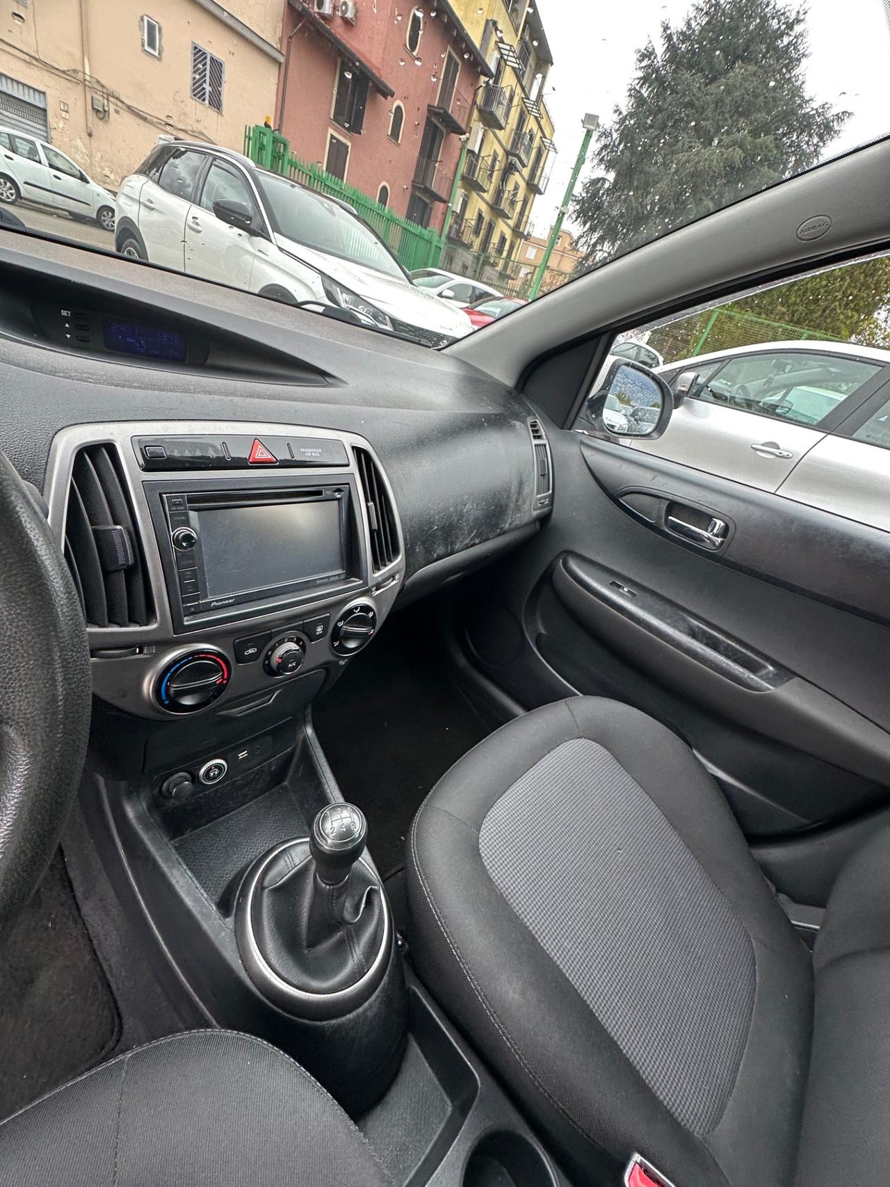 Hyundai i20 1.2 5p. BlueDrive GPL Sound Edition