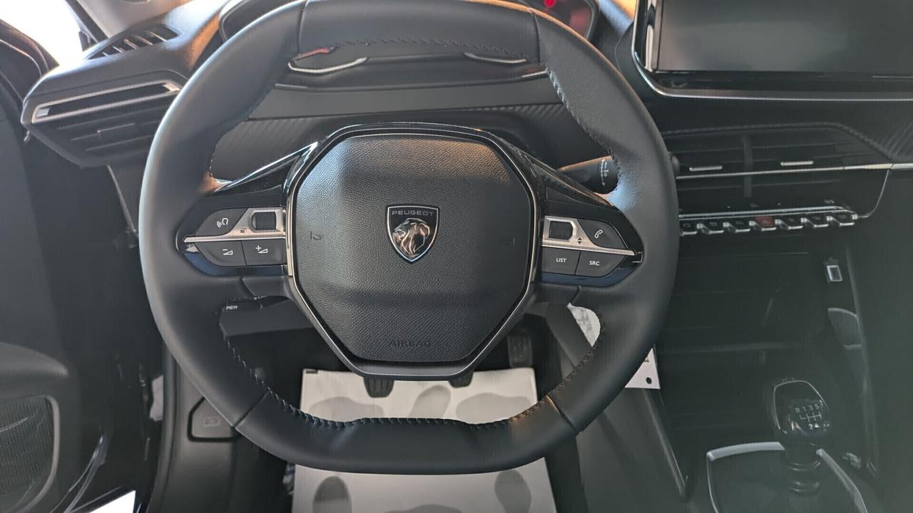 NEW Peugeot 208 EDITION NUOVO MOTORE TURBO A CATENA NO CINGHIA !!