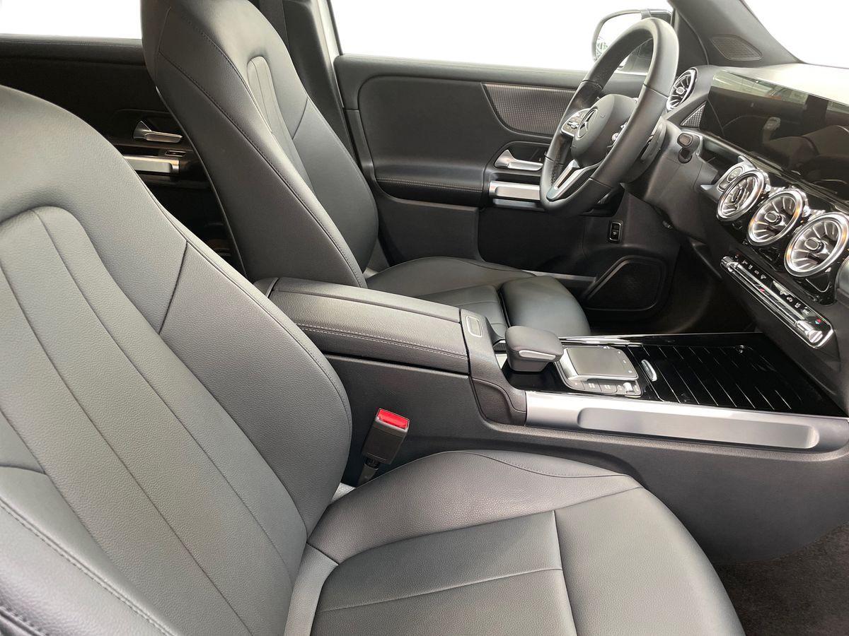 Mercedes-Benz GLB 200 d Business Extra auto