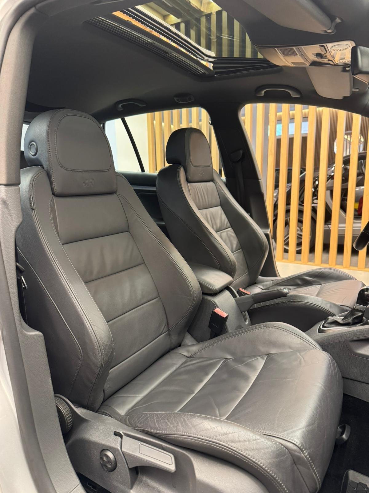 Volkswagen Golf 3.2 R32 5PORTE DSG PELLE TETTO 250CV PERMUTE FULL