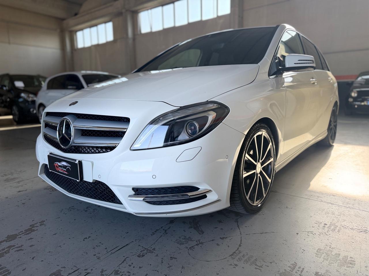 Mercedes-benz B 200 180 CDI Automatic Premium NEOPATENTATI
