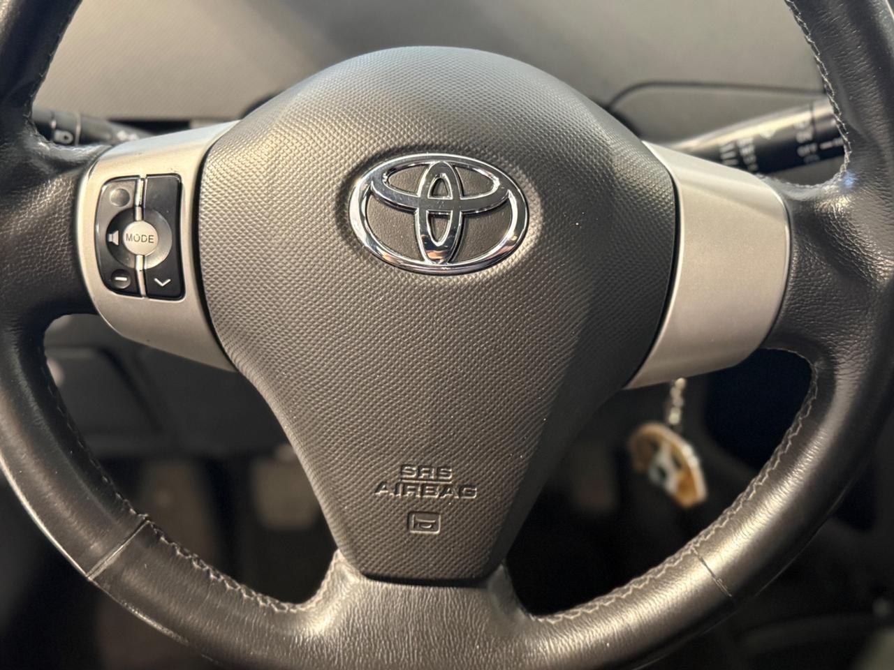 Toyota Yaris 1.0 5 porte Sol