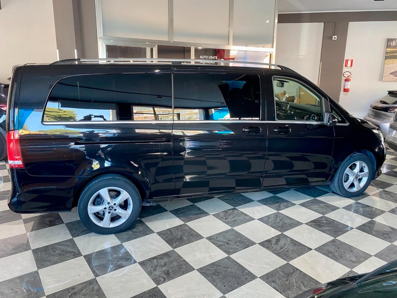Mercedes-benz V 220 d Premium Long-2020