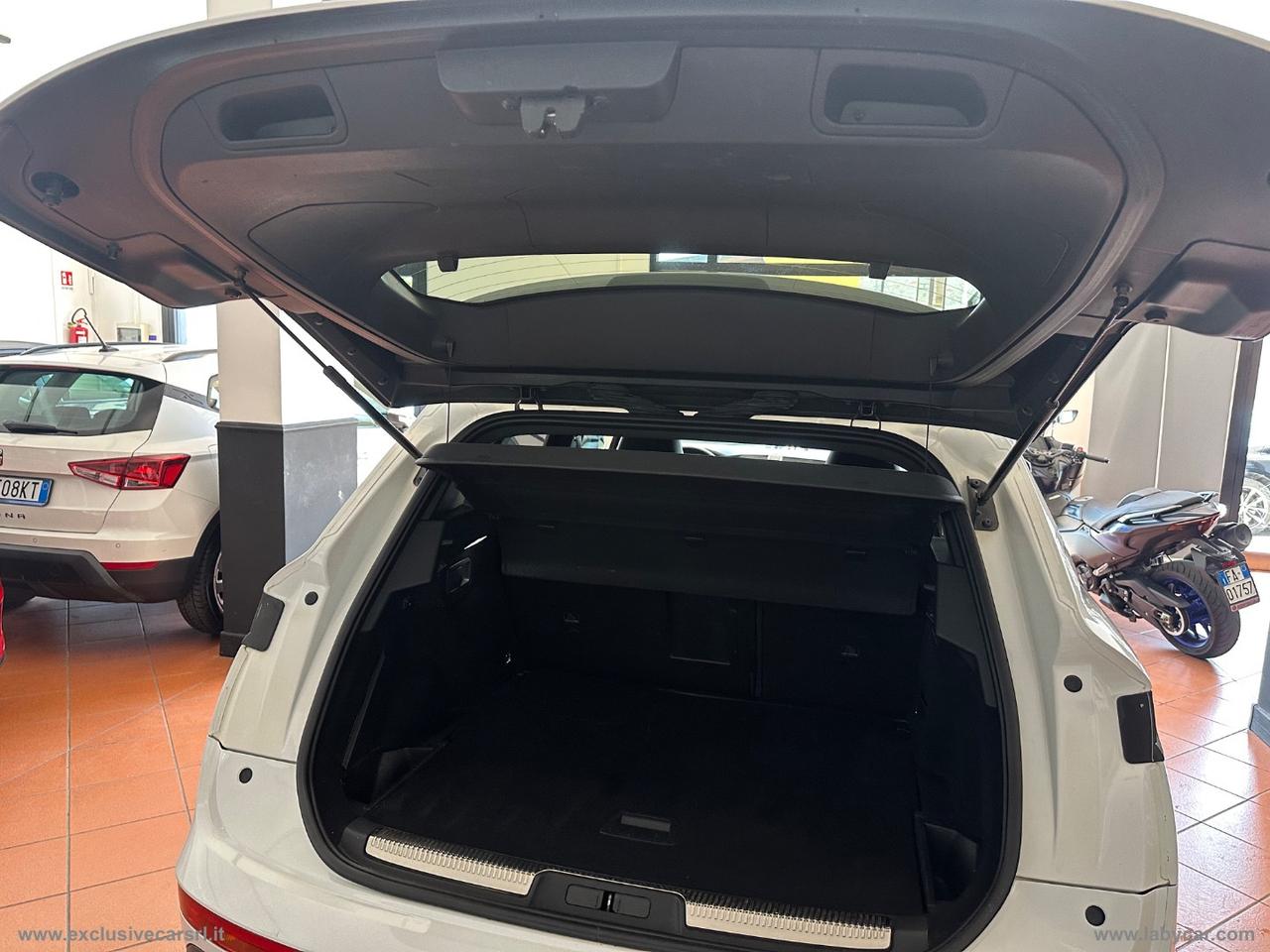 DS AUTOMOBILES DS 7 Crossback BlueHDi 180 aut. Gr. Chic FULL OPTIONAL