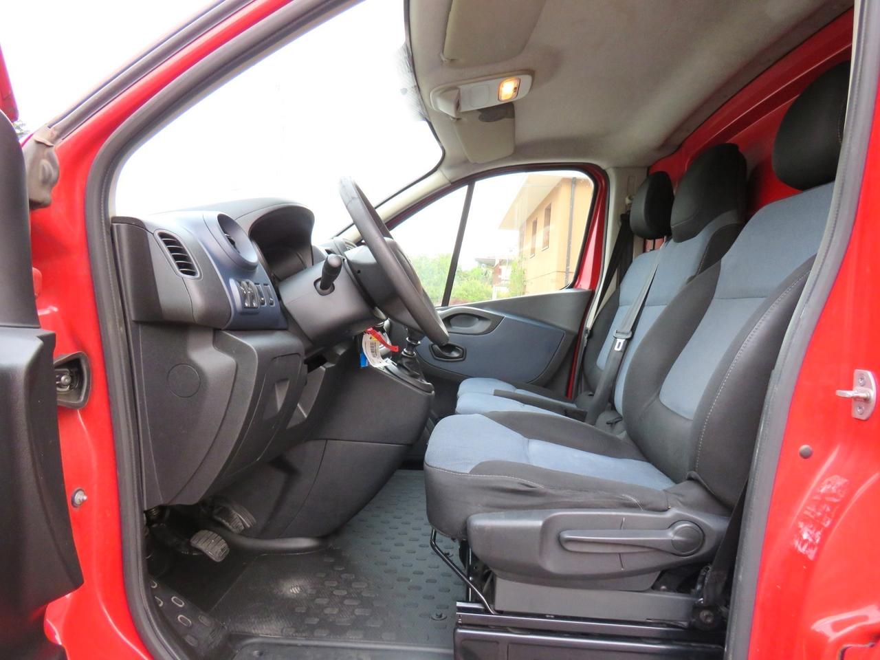 Opel Vivaro | TETTO ALTO | FINANZIABILE