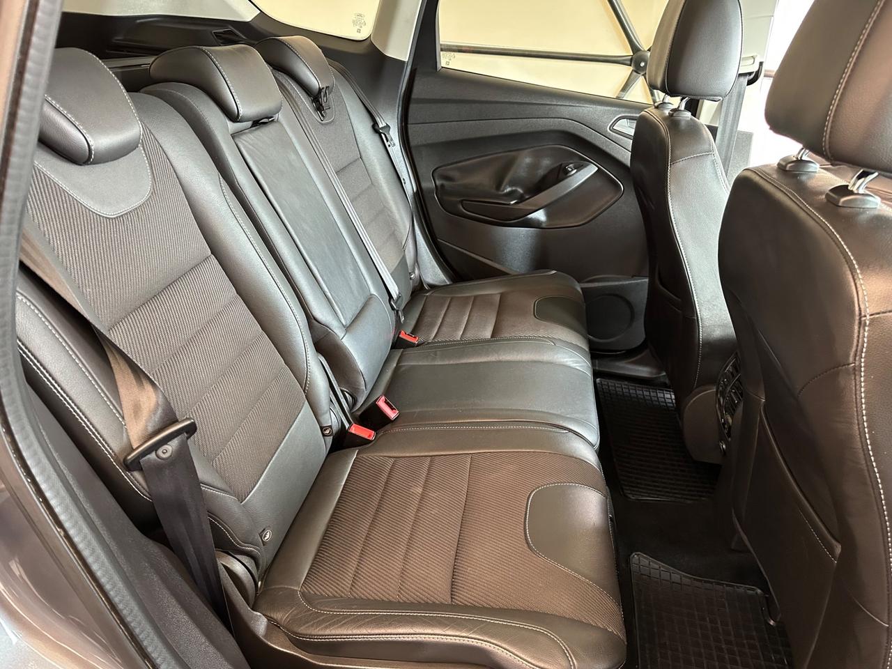 Ford Kuga 2.0 TDCi 163 CV 4WD Powersh.Titanium DPF