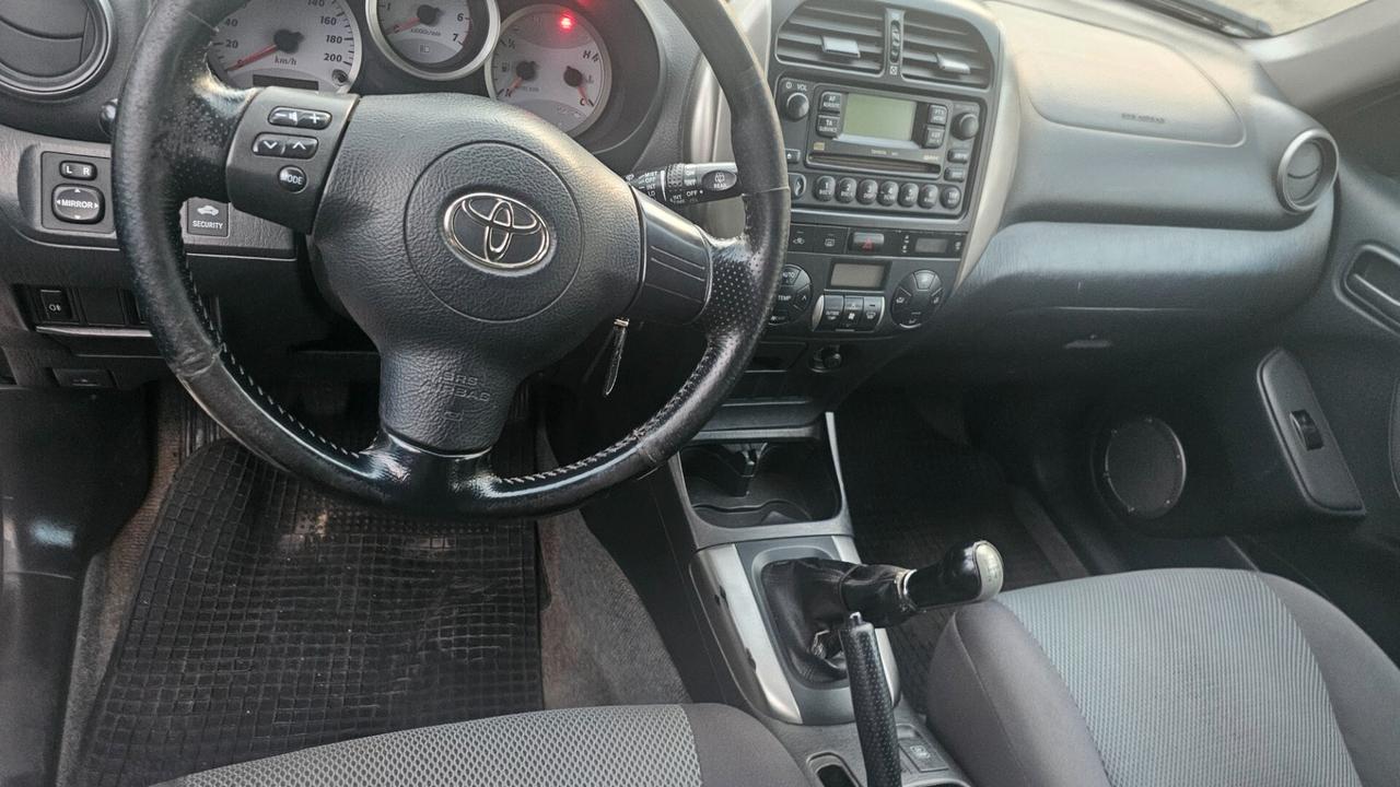 Toyota RAV 4 RAV4 2.0 Tdi D-4D cat 5 porte Sol