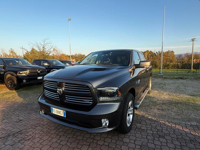 DODGE RAM 1500 5.7 CREW CAB SPORT - GPL- COVER - AIR MATIC