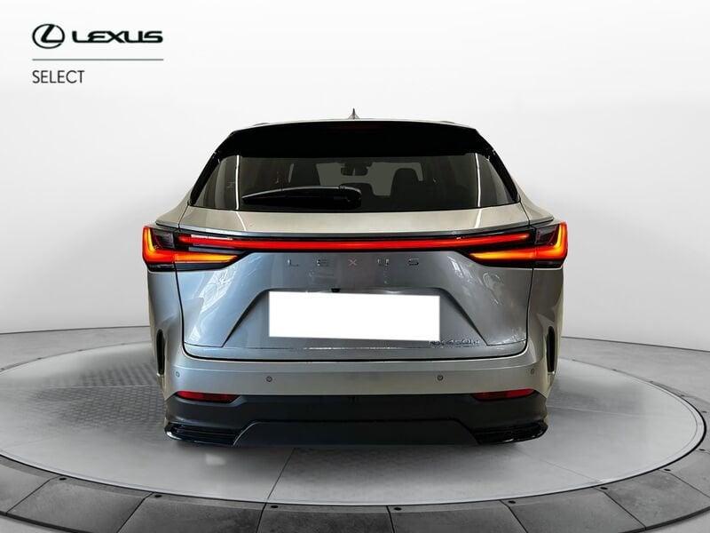 Lexus NX NX Plug-in 4WD Premium +