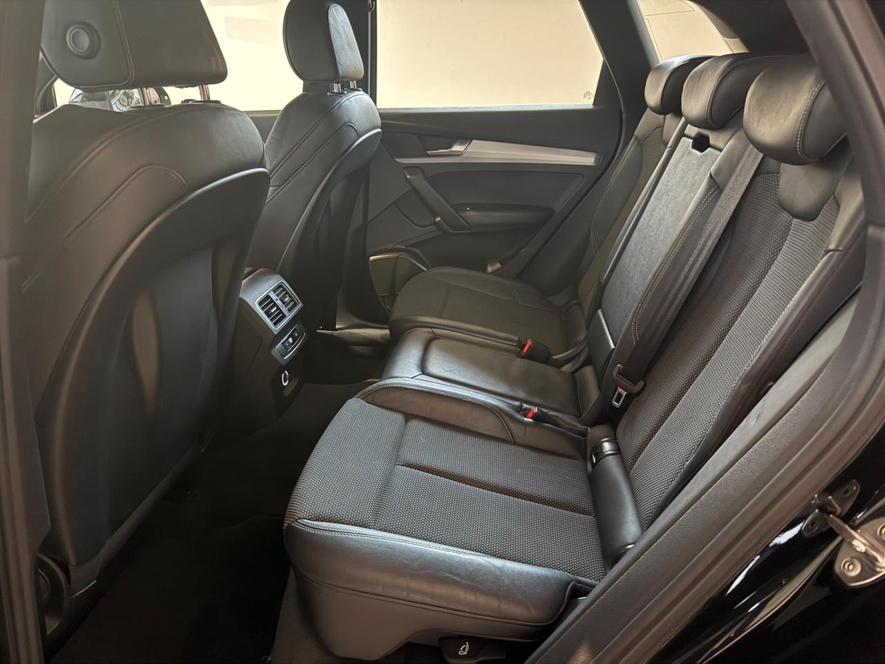 Audi Q5 40 TDI quattro S tronic line plus Matrix Ambiente Pelle