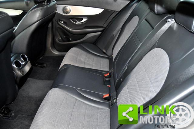 MERCEDES-BENZ C 220 d Auto Premium