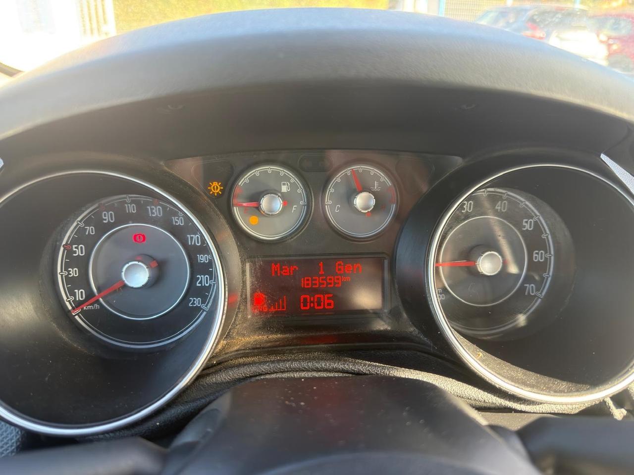 Fiat Punto 1.4 8V 5 porte Natural Power Lounge