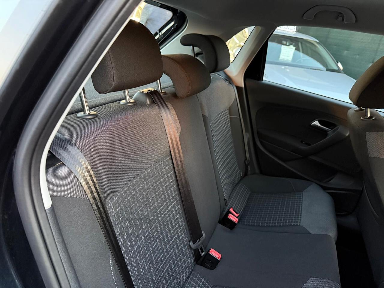 Volkswagen Polo 1.4 TDI 5p - Euro6B - Tutto incluso