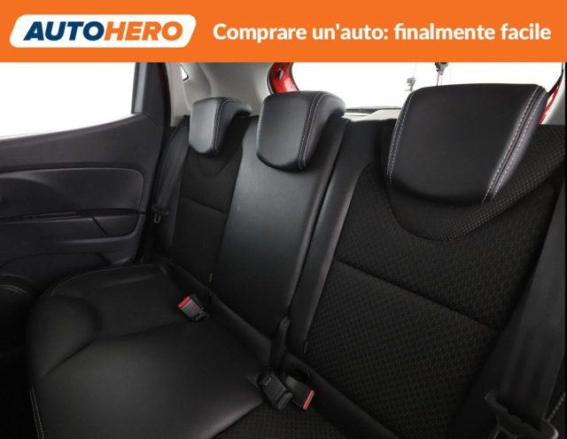 RENAULT Clio TCe 12V 90 CV 5 porte Moschino Zen