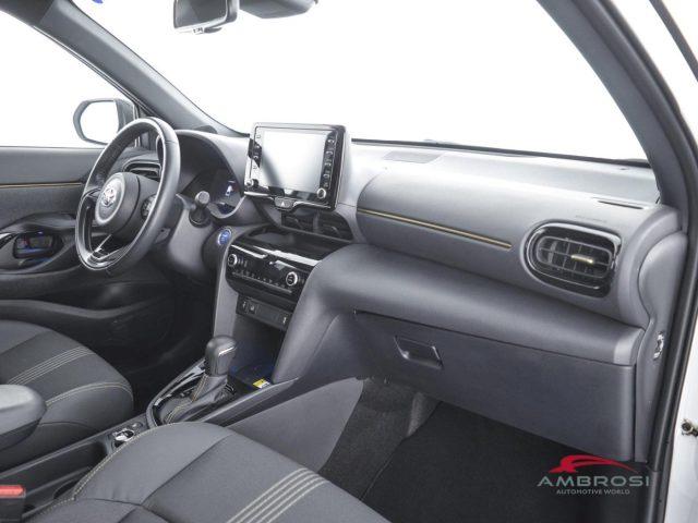 TOYOTA Yaris Cross 1.5h Premiere awd-i 116cv e-cvt
