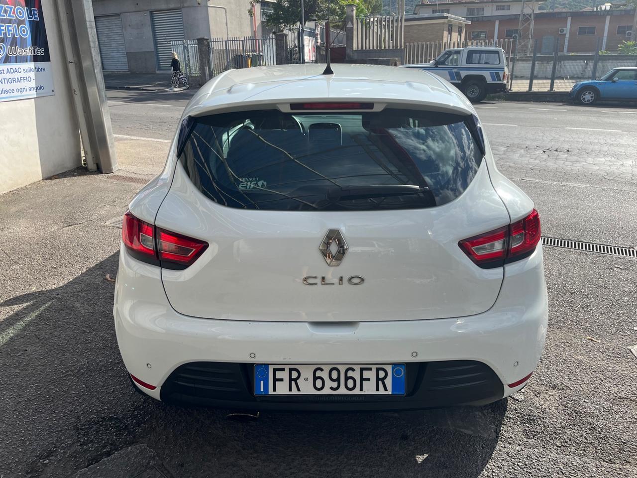 RENAULT CLIO FINE 2018 FULL OPTIONAL A.F.F.A.R.E