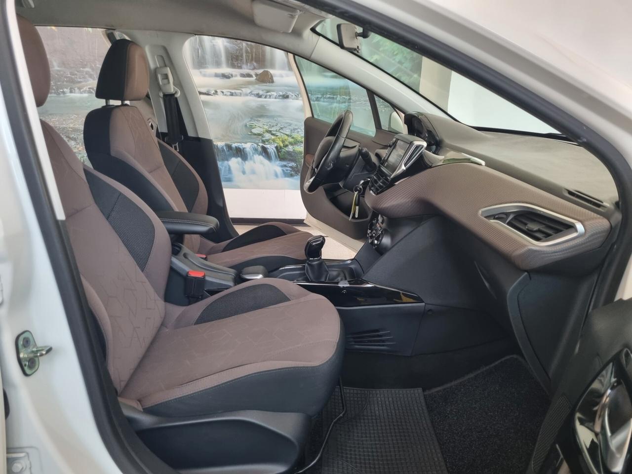 Peugeot 2008 1.4 HDi 68CV Active