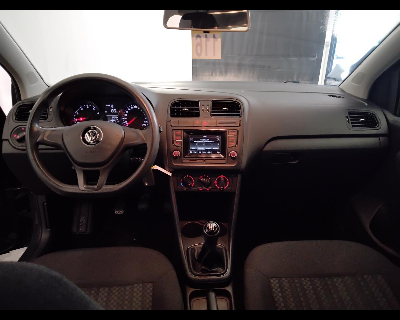 VOLKSWAGEN Polo V 2014 - Polo 5p 1.0 mpi Trendline 60cv