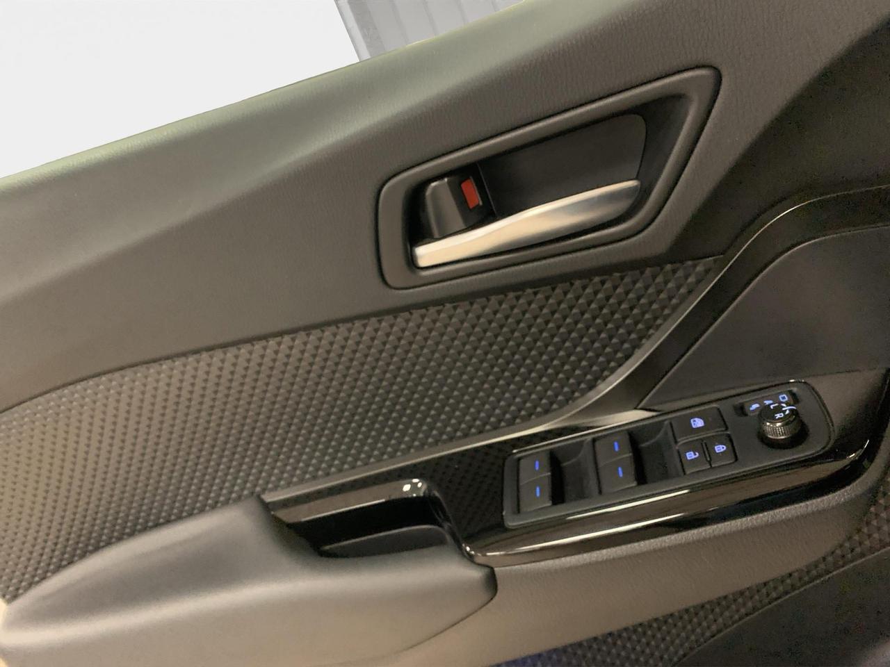 Toyota C-HR 2.0h Trend e-cvt