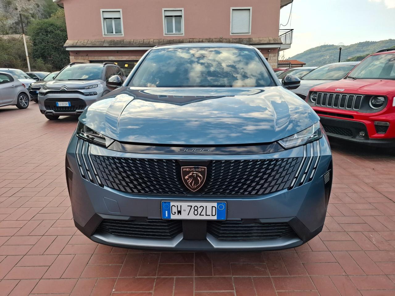 Peugeot 3008 Hybrid 136 e-DCS6 Allure