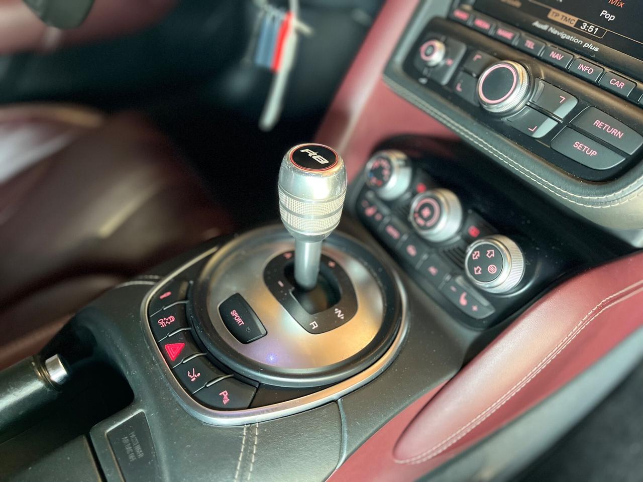 Audi R8 V10 coupè 525cv