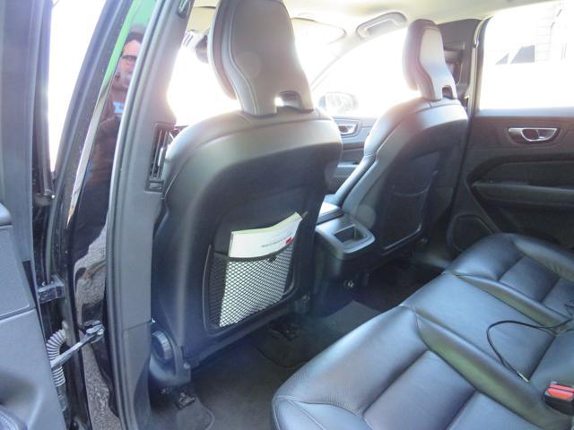 VOLVO XC60 D4 AWD Business