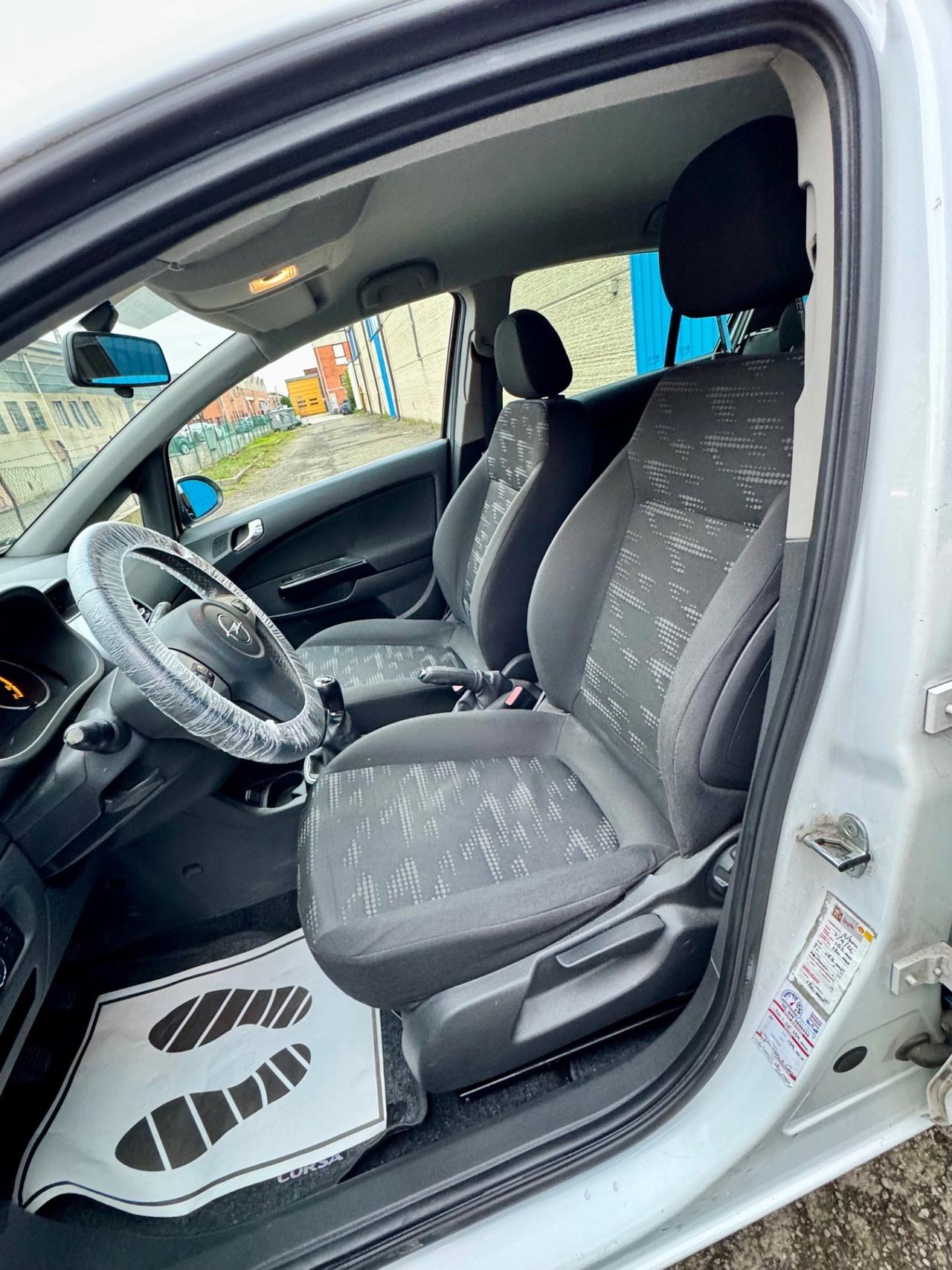 Opel Corsa 1.2 85CV 5 porte GPL-TECH Elective