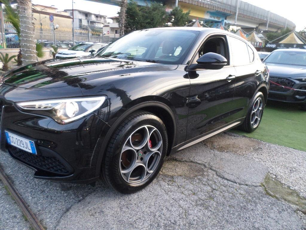 Alfa Romeo Stelvio 2.2 Turbodiesel 160 CV AT8 RWD Rosso Edizione