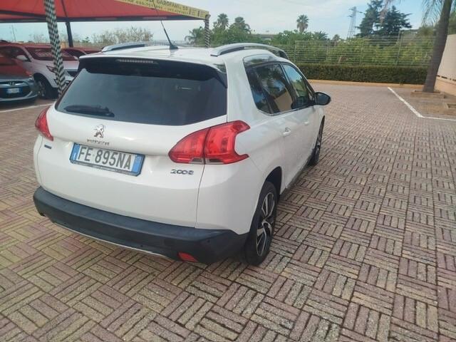 Peugeot 2008 BlueHDi 120 S&S Allure