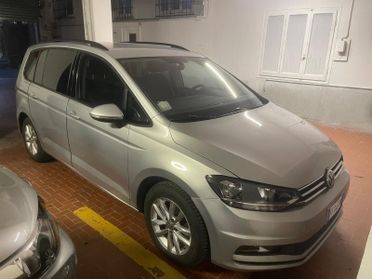 Volkswagen Touran 1.6 TDI 115 CV SCR DSG Executive BlueMotion Tech.