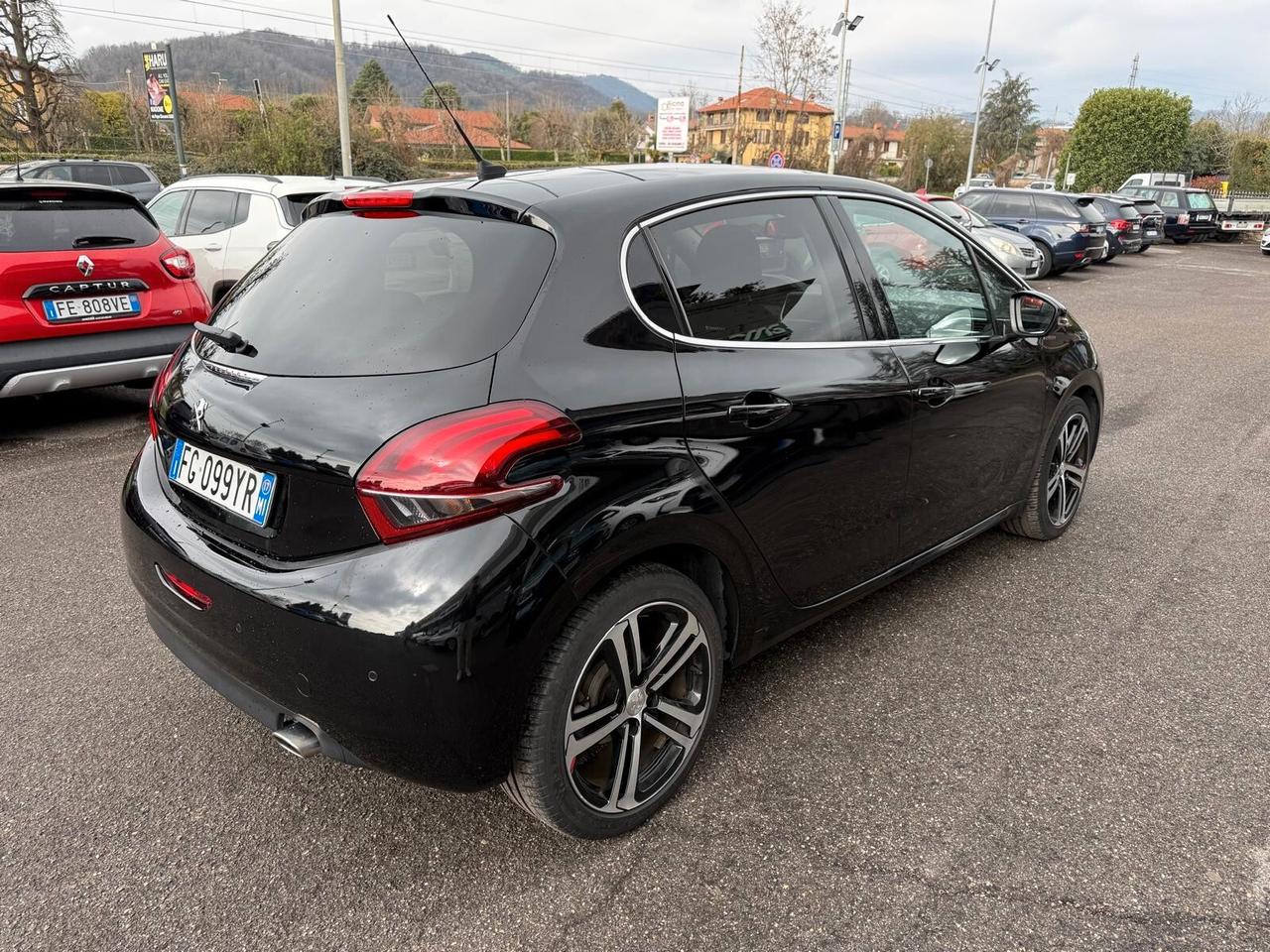 Peugeot 208 Turbo 110 S&S 5 porte GT Line