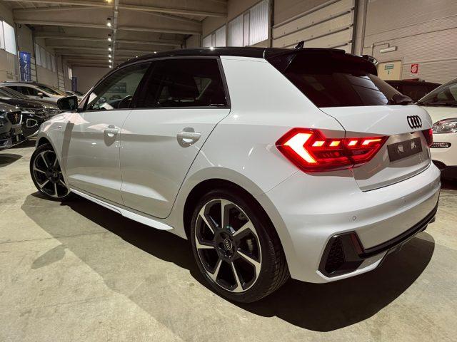 AUDI A1 SPB 30TFSI Stronic S line Identity Black "18 Sline