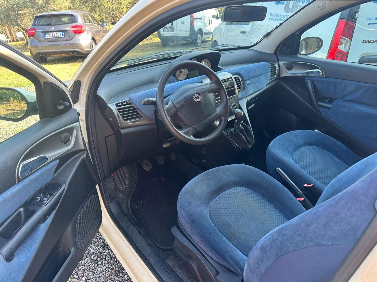 Lancia Ypsilon 1.2 Argento