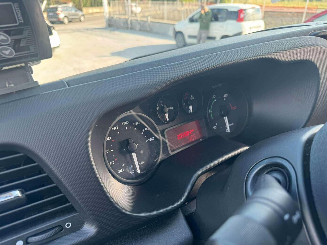 IVECO Daily 35S15 2.3 HPT FNAX 01/2027 - 2015