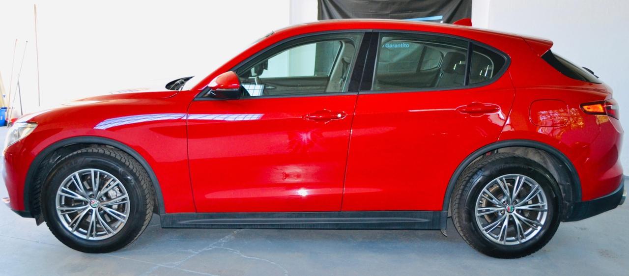 Alfa Romeo Stelvio 2.2 Turbodiesel 160 CV AT8 RWD Business