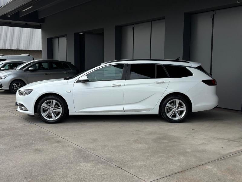 Opel Insignia Sports Tourer 1.6 cdti Business s&s 136cv auto my18.5
