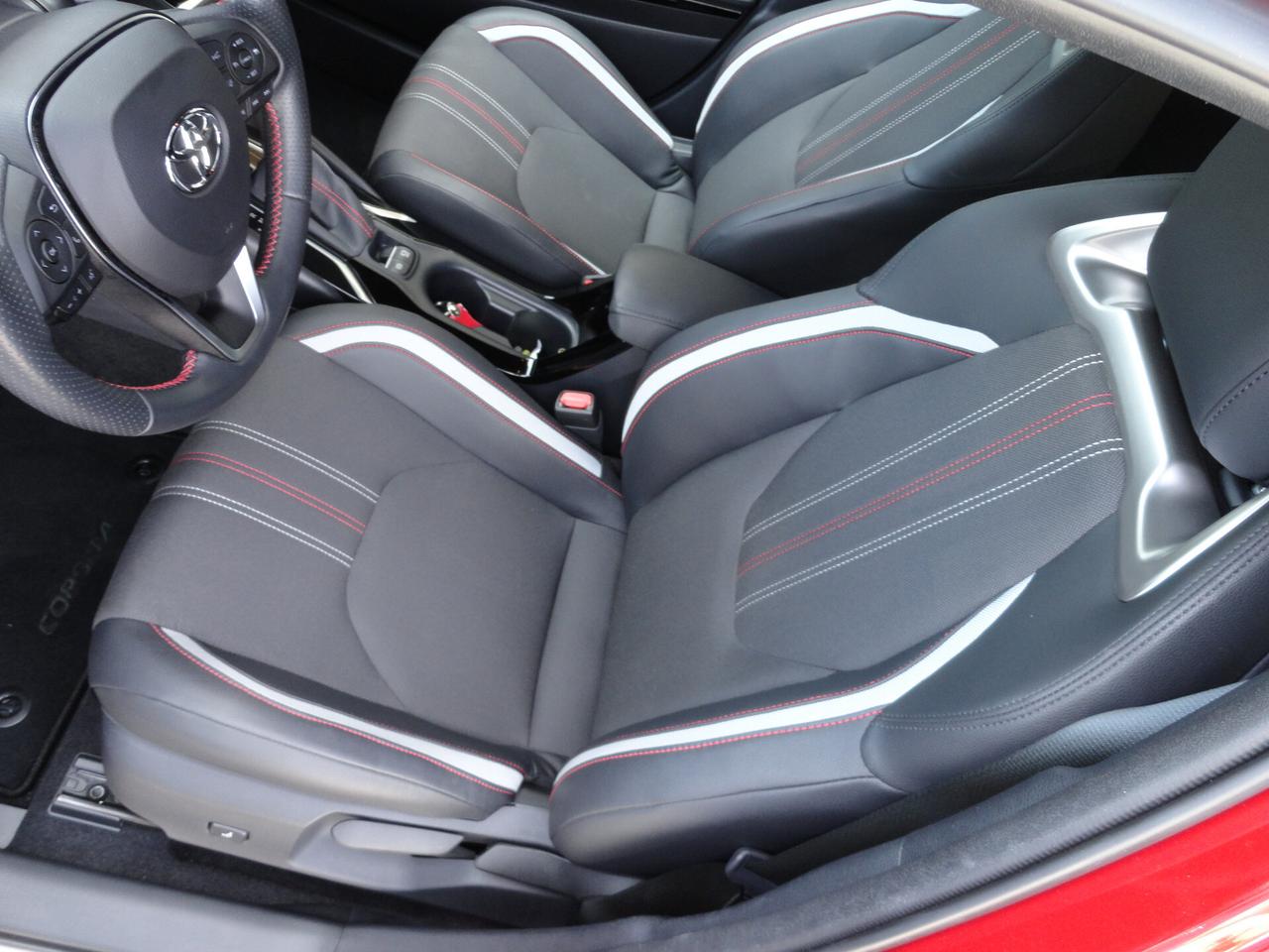 Toyota Corolla 2.0 Hybrid GR SPORT