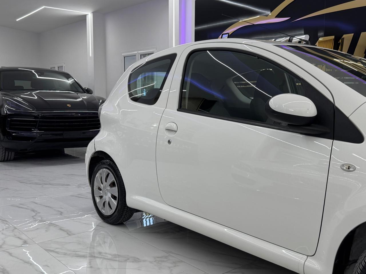 Toyota Aygo 1.0 Now Full Opt