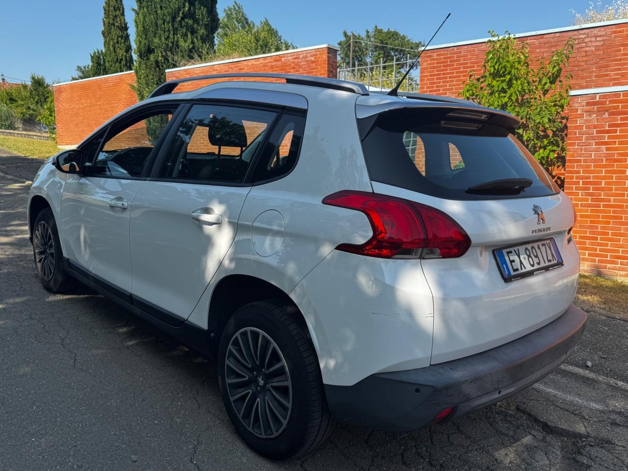Peugeot 2008 PureTech 82 ETG5 S&S Allure