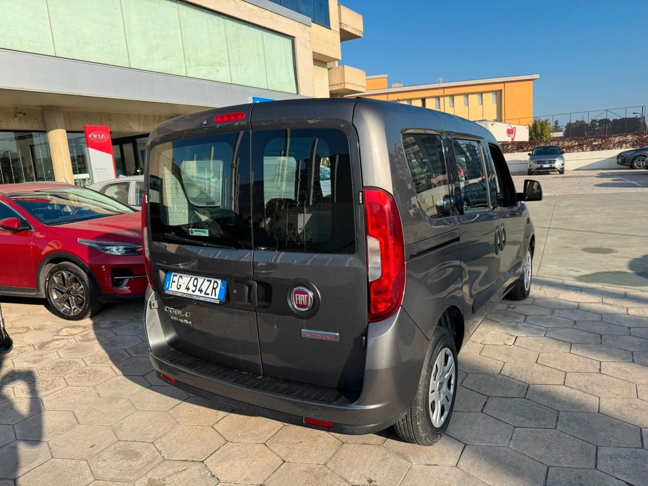 FIAT DOBLO' AUTOCARRO 1.6 DIESEL SUPER ACCESSORIATO