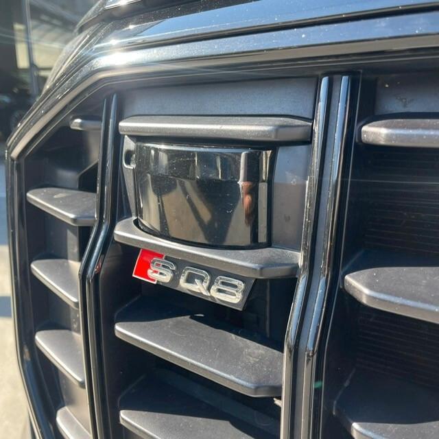 Audi Q8 SQ8 TDI quattro tiptronic sport attitude